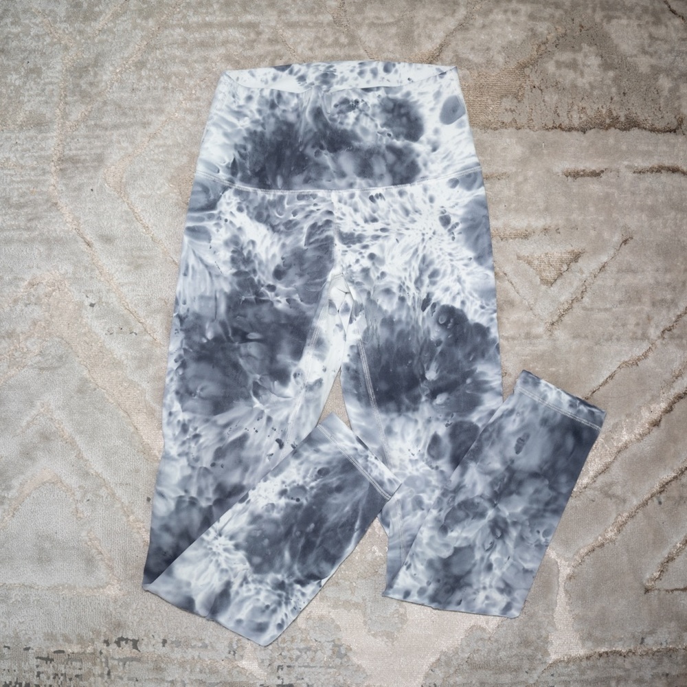 Lululemon WunderUnder Leggings